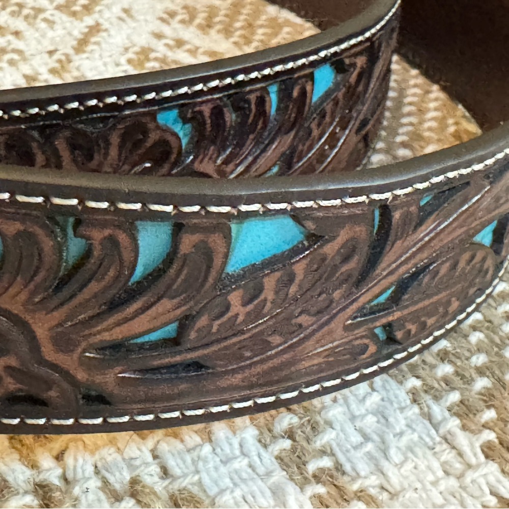 Ariat Brown Genuine Leather Belt with Silver Buckle and Swarovski Crystals - Picture 6 of 15